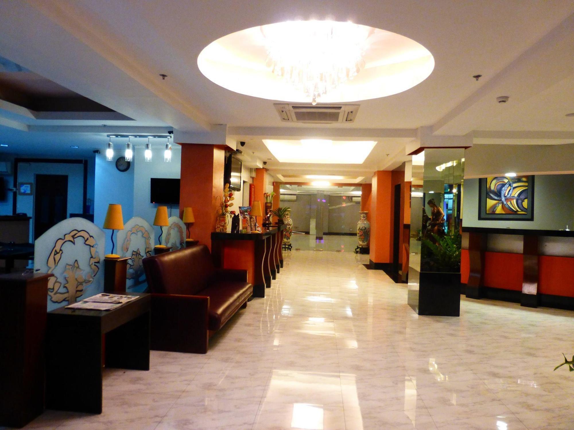 Silver Oaks Suites & Hotel Manila Exterior foto