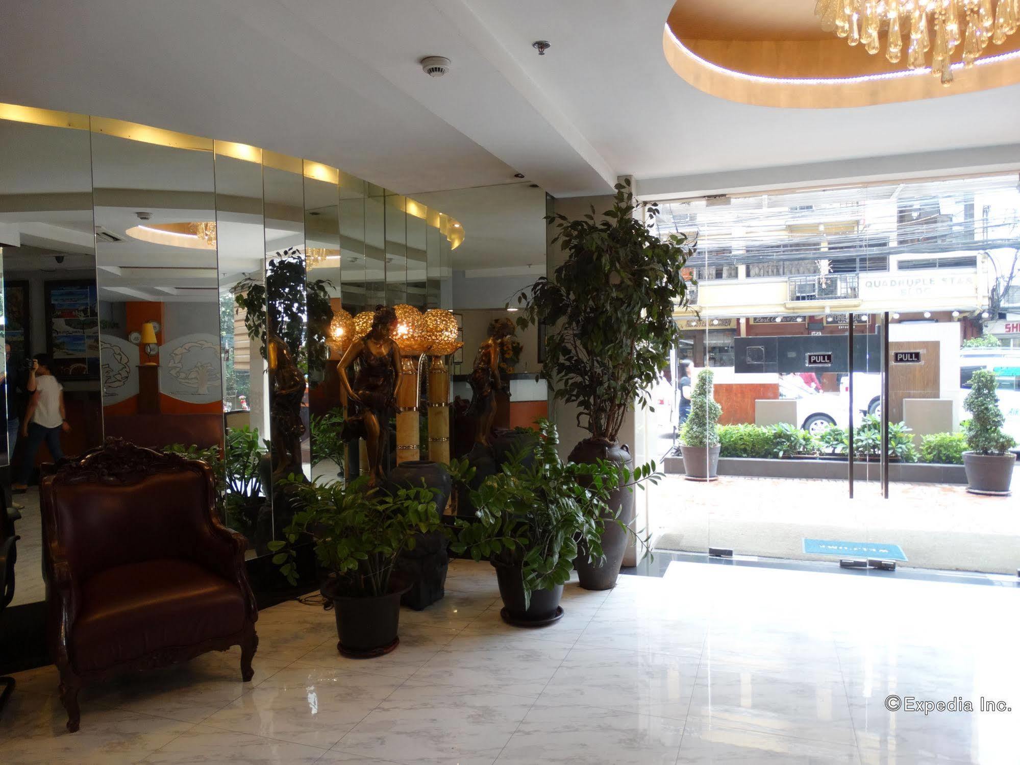 Silver Oaks Suites & Hotel Manila Exterior foto